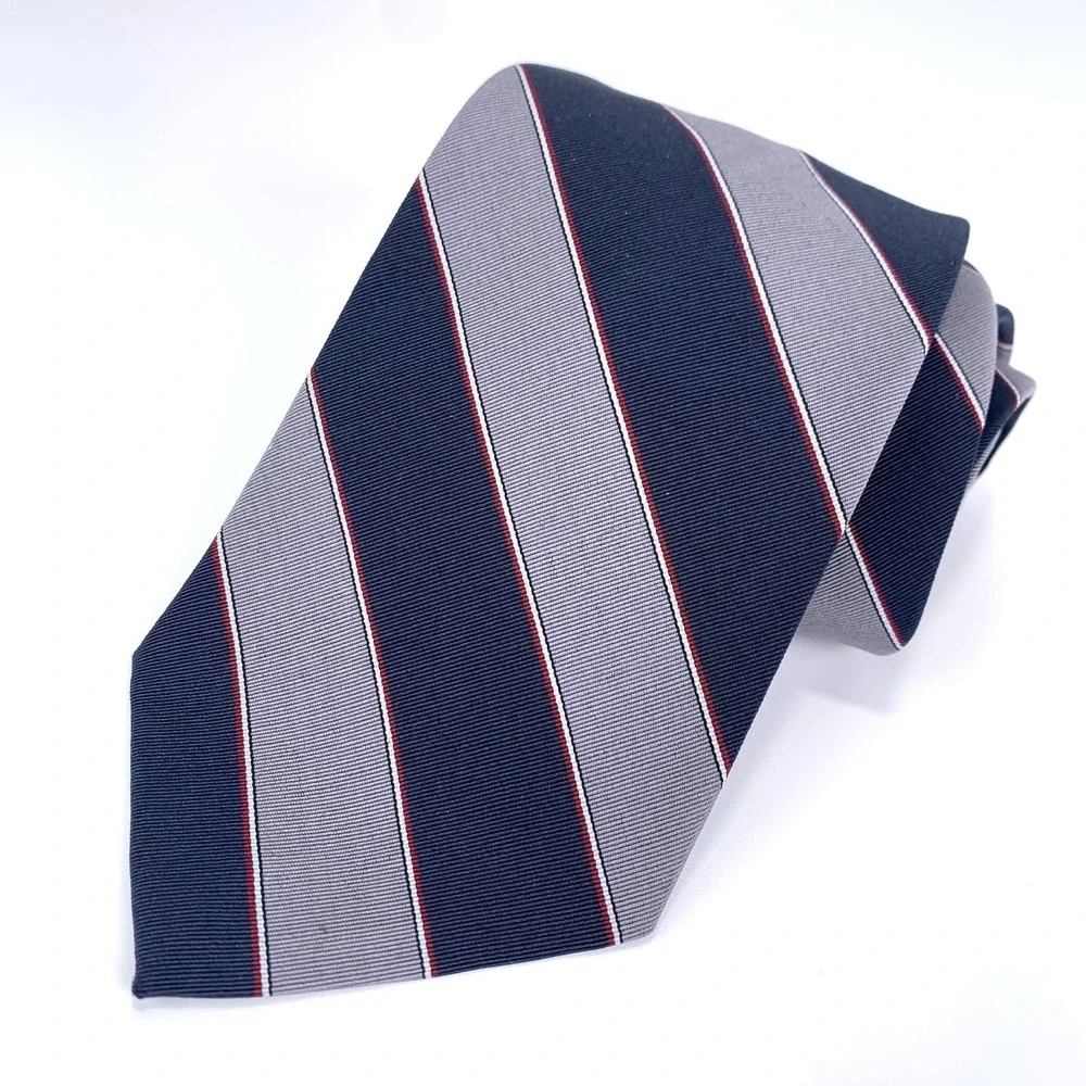 Vintage Brooks Brothers Mens‎ Tie Navy Silver Striped Design Silk - Wool Blend